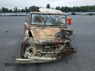 1976 Ford Bronco z VIN U15JLC14916, wystawiony jako Copart lot #62899905 z przebiegiem 85 866 mil mil oraz Czysty tytuł • Clean title. Historia ofert i sprzedaży dostępna na DreamBid. Obrazek 5.
