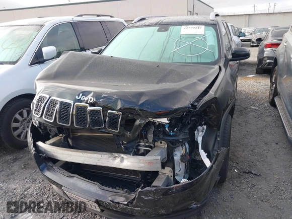 2019 Jeep Cherokee Latitude z VIN 1C4PJLCB2KD455843, wystawiony jako IAAI lot #42779247 z przebiegiem 65 576 mil mil oraz . Historia ofert i sprzedaży dostępna na DreamBid. Obrazek 13.