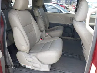 2016 Toyota Sienna XLE with VIN 5TDYK3DC7GS716470, listed as a IAAI auction lot 42177176 with 121,165 mi miles and . Bid and sale history available at DreamBid. Image 8.