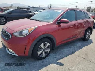 2017 Kia Niro LX with VIN KNDCB3LC7H5082676, listed as a Copart auction lot 62008014 with 133,998 mi miles and Salvage Title. Bid and sale history available at carsss.com. Image 1.