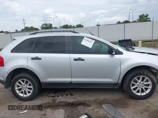 2013 Ford Edge SE z VIN 2FMDK3GC5DBC21512, wystawiony jako IAAI lot #42585215 z przebiegiem Nie podano mil oraz . Historia ofert i sprzedaży dostępna na DreamBid. Obrazek 14.