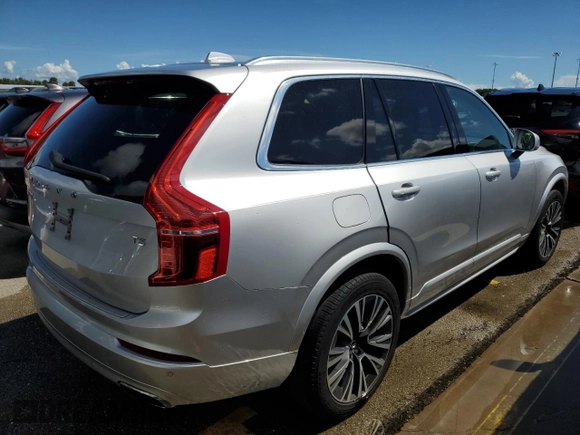 2020 Volvo XC90 Momentum with VIN YV4102CKXL1564733, listed as a Copart auction lot 73797134 with 42,026 mi miles and Non Repairable. Bid and sale history available at carsss.com. Image 3.
