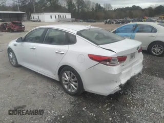 2018 Kia Optima LX with VIN 5XXGT4L38JG272718, listed as a IAAI auction lot 41716428 with 62,000 mi miles. Bid and sale history available at carsss.com. Image 3.
