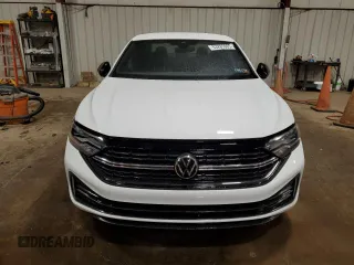 2024 Volkswagen Jetta Sport with VIN 3VWBM7BU3RM012060, listed as a Copart auction lot 53285965 with 21,300 mi miles and Salvage title. Bid and sale history available at DreamBid. Image 5.
