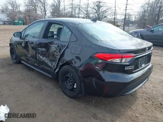 2020 Toyota Corolla LE with VIN 5YFEPRAE2LP134700, listed as a IAAI auction lot 41762037 with 46,698 mi miles. Bid and sale history available at carsss.com. Image 3.