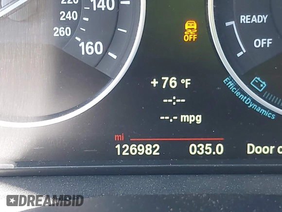 2014 BMW 3 Series 335i xDrive with VIN WBA3B9G52ENR91044, listed as a IAAI auction lot 41807408 with 200,000 mi miles and . Bid and sale history available at carsss.com. Image 7.