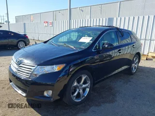 2012 Toyota Venza LE with VIN 4T3ZK3BB3CU050585, listed as a IAAI auction lot 41838121 with 124,596 mi miles. Bid and sale history available at carsss.com. Image 17.