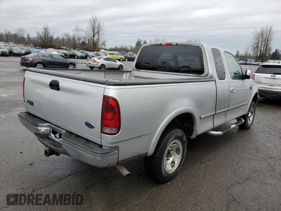 1998 Ford F-150 XL with VIN 1FTDX18W5WKA08829, listed as a Copart auction lot 85135314 with 160,824 mi miles and Clean Title. Bid and sale history available at carsss.com. Image 3.