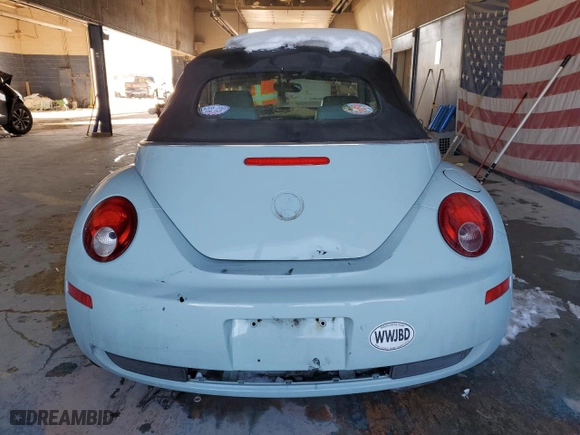 2006 Volkswagen New Beetle Convertible with VIN 3VWSF31Y96M329313, listed as a Copart auction lot 87199314 with 131,474 mi miles and Salvage Title. Bid and sale history available at carsss.com. Image 6.