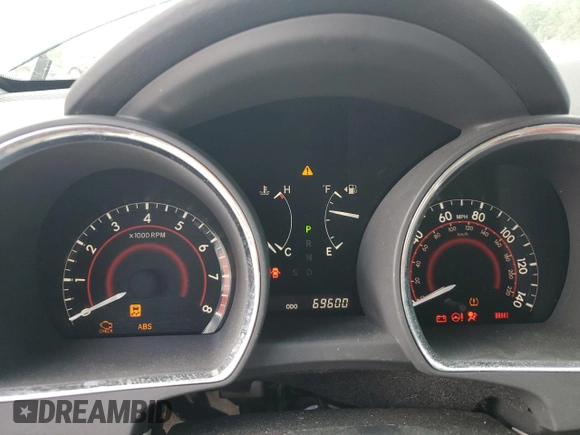 2010 Toyota Highlander Limited with VIN 5TDDK3EH1AS002074, listed as a Copart auction lot 61132555 with 69,600 mi miles and Salvage title. Bid and sale history available at DreamBid. Image 9.