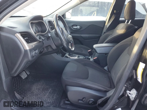 2016 Jeep Cherokee Latitude with VIN 1C4PJLCS9GW264514, listed as a Copart auction lot 45118795 with 117,785 mi miles and Salvage Title. Bid and sale history available at carsss.com. Image 7.