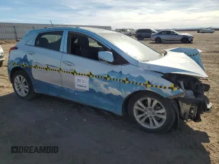 2016 Hyundai Elantra with VIN KMHD35LH0GU305388, listed as a Copart auction lot 85770244 with 125,172 mi miles and Salvage title. Bid and sale history available at DreamBid. Image 4.