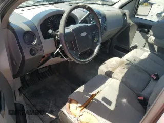 2005 Ford F-150 XL с VIN 1FTRF122X5NB93729, выставлен на аукционе Copart как лот 52276595 с пробегом 261 561 миль миль и Списание • Salvage title. История ставок и продаж доступна на DreamBid. Изображение 8.