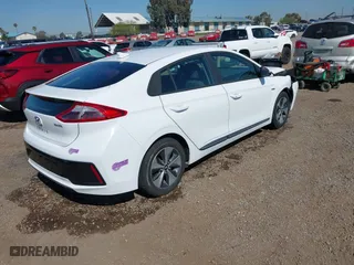 2019 Hyundai Ioniq Electric with VIN KMHC75LH8KU048621, listed as a IAAI auction lot 41998284 with 59,780 mi miles. Bid and sale history available at carsss.com. Image 4.
