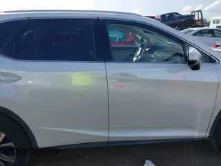 2018 Lexus RX with VIN JTJGZKCA9J2000733, listed as a IAAI auction lot 41147392 with 62,161 mi miles. Bid and sale history available at carsss.com. Image 13.