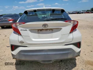 2018 Toyota C-HR XLE z VIN NMTKHMBX3JR030982, wystawiony jako Copart lot #60176845 z przebiegiem 48 321 mil mil oraz Czysty tytuł • Clean title. Historia ofert i sprzedaży dostępna na DreamBid. Obrazek 6.