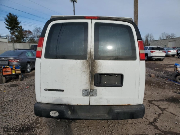 2009 Chevrolet Express Cargo Van with VIN 1GCGG25C691107005, listed as a Copart auction lot 87734445 with 184,483 mi miles and Salvage Title. Bid and sale history available at carsss.com. Image 6.