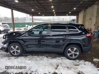 2019 Jeep Cherokee Limited with VIN 1C4PJMDX9KD471764, listed as a IAAI auction lot 41556755 with 45,000 mi miles and . Bid and sale history available at carsss.com. Image 14.