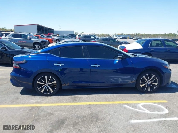 2021 Nissan Maxima SV with VIN 1N4AA6CV7MC507693, listed as a IAAI auction lot 41849176 with 107,951 mi miles. Bid and sale history available at carsss.com. Image 13.