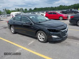 2020 Chevrolet Malibu LS with VIN 1G1ZC5ST2LF141746, listed as a IAAI auction lot 42122500 with 107,983 mi miles and . Bid and sale history available at DreamBid. Image 1.
