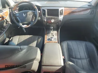 2013 Hyundai Equus Signature с VIN KMHGH4JH4DU063096, выставлен на аукционе Copart как лот 59844795 с пробегом 133 213 миль миль и Списание • Salvage title. История ставок и продаж доступна на DreamBid. Изображение 8.