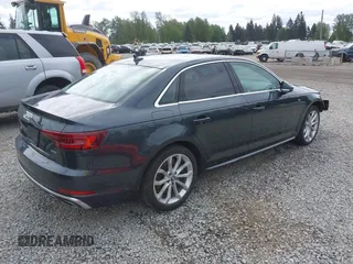 2019 Audi A4 Premium Plus z VIN WAUENAF47KA056731, wystawiony jako IAAI lot #42146427 z przebiegiem 32 342 mil mil oraz . Historia ofert i sprzedaży dostępna na DreamBid. Obrazek 4.