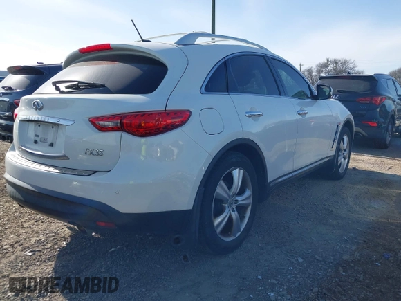 2011 Infiniti FX35 with VIN JN8AS1MW4BM734210, listed as a IAAI auction lot 41733759 with 170,862 mi miles. Bid and sale history available at carsss.com. Image 4.