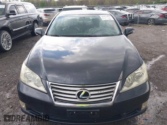 2011 Lexus ES with VIN JTHBK1EG2B2427474, listed as a IAAI auction lot 41971812 with 289,845 mi miles. Bid and sale history available at carsss.com. Image 12.