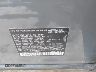 2024 Volkswagen Atlas SEL R-Line z VIN 1V2AE2CAXRC232668, wystawiony jako IAAI lot #41972789 z przebiegiem 30 150 mil mil oraz . Historia ofert i sprzedaży dostępna na DreamBid. Obrazek 9.