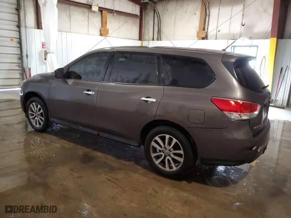 2015 Nissan Pathfinder S with VIN 5N1AR2MN1FC630902, listed as a Copart auction lot 72600904 with 180,228 mi miles and Clean Title. Bid and sale history available at carsss.com. Image 2.