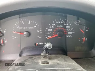 2007 Ford F-150 STX с VIN 1FTRX12W87NA43184, выставлен на аукционе Copart как лот 62112925 с пробегом 210 369 миль миль и Списание • Salvage title. История ставок и продаж доступна на DreamBid. Изображение 9.