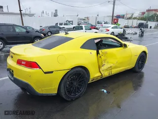 2014 Chevrolet Camaro LS with VIN 2G1FA1E3XE9309397, listed as a IAAI auction lot 41729190 with 117,055 mi miles. Bid and sale history available at carsss.com. Image 4.