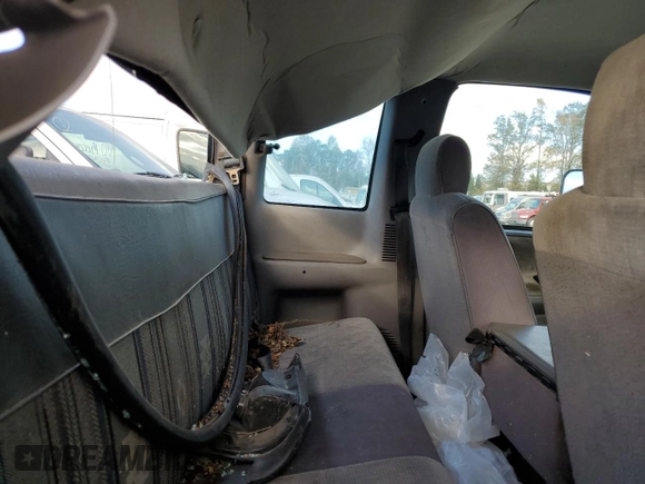 1996 Dodge Ram 2500 with VIN 3B7KC23C3TM155452, listed as a Copart auction lot 78670394 with 325,894 mi miles and Salvage Title. Bid and sale history available at carsss.com. Image 10.