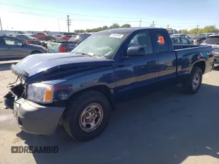 2007 Dodge Dakota z VIN 1D7HW22P57S200738, wystawiony jako Copart lot #72445744 z przebiegiem 141 876 mil mil oraz Szkoda całkowita • Salvage title. Historia ofert i sprzedaży dostępna na DreamBid. Obrazek 1.