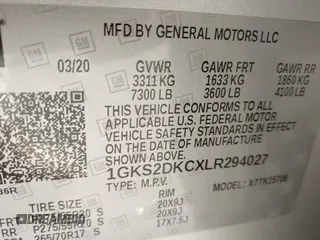 2020 GMC Yukon SLT Standard Edition with VIN 1GKS2DKCXLR294027, listed as a IAAI auction lot 41004965 with 69,161 mi miles. Bid and sale history available at carsss.com. Image 9.