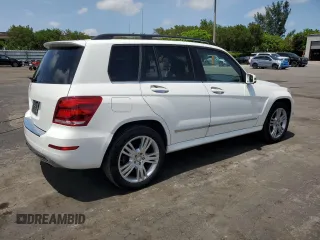 2014 Mercedes-Benz GLK 350 z VIN WDCGG5HB4EG314482, wystawiony jako Copart lot #59136995 z przebiegiem 112 658 mil mil oraz Tytuł czysty. Historia ofert i sprzedaży dostępna na DreamBid. Obrazek 3.