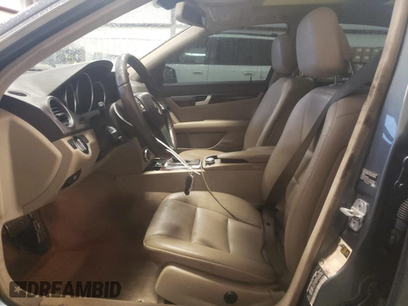 2012 Mercedes-Benz C 300 Sport with VIN WDDGF8BB1CA709311, listed as a Copart auction lot 84649524 with 154,747 mi miles and Salvage title. Bid and sale history available at DreamBid. Image 7.
