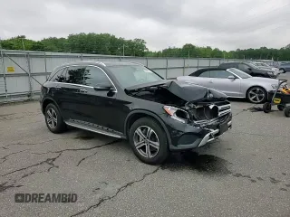 2019 Mercedes-Benz GLC 300 z VIN WDC0G4KB0KV164978, wystawiony jako Copart lot #58817545 z przebiegiem 85 271 mil mil oraz Szkoda całkowita • Salvage title. Historia ofert i sprzedaży dostępna na DreamBid. Obrazek 14.