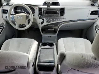 2014 Toyota Sienna LE with VIN 5TDJK3DCXES078004, listed as a Copart auction lot 48161085 with 220,254 mi miles and Clean Title. Bid and sale history available at DreamBid. Image 8.