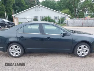 2010 Ford Fusion SE with VIN 3FAHP0HG3AR255152, listed as a IAAI auction lot 42650515 with 33,236 mi miles and . Bid and sale history available at DreamBid. Image 14.