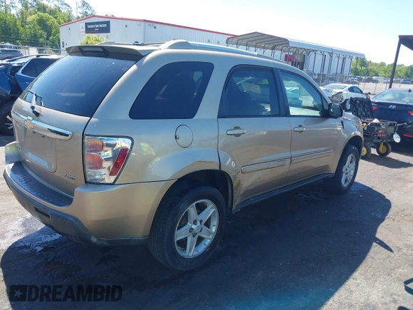 2005 Chevrolet Equinox LT with VIN 2CNDL73F356183230, listed as a IAAI auction lot 42044110 with 220,075 mi miles. Bid and sale history available at carsss.com. Image 4.