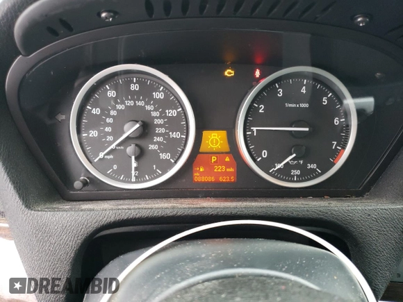 2014 BMW X6 xDrive35i with VIN 5UXFG2C5XE0H10069, listed as a Copart auction lot 43148975 with 88,086 mi miles and Clean Title. Bid and sale history available at carsss.com. Image 9.