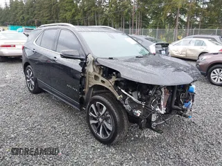 2022 Chevrolet Equinox Premier z VIN 2GNAXXEV6N6150388, wystawiony jako IAAI lot #42291736 z przebiegiem 27 687 mil mil oraz . Historia ofert i sprzedaży dostępna na DreamBid. Obrazek 1.