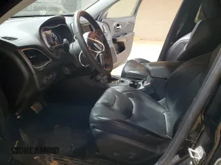 2022 Jeep Cherokee Trailhawk with VIN 1C4PJMBX5ND526816, listed as a Copart auction lot 87394464 with 25,070 mi miles and Salvage Title. Bid and sale history available at carsss.com. Image 7.