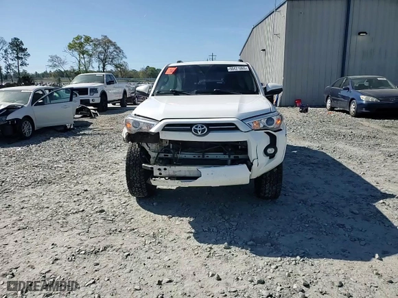 2021 Toyota 4Runner SR5 with VIN JTEEU5JR6M5240114, listed as a Copart auction lot 50421065 with 95,550 mi miles and Salvage Title. Bid and sale history available at carsss.com. Image 14.