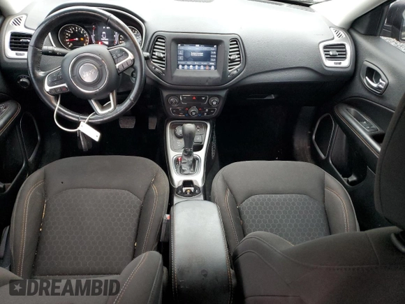2019 Jeep Compass Sport с VIN 3C4NJDAB4KT803099, выставлен на аукционе Copart как лот 51926625 с пробегом 92 487 миль миль и Списание • Salvage title. История ставок и продаж доступна на DreamBid. Изображение 8.