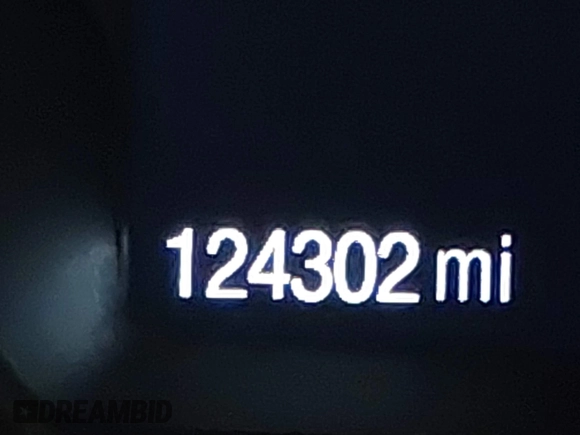 2017 Ford Escape SE with VIN 1FMCU9G98HUD67920, listed as a IAAI auction lot 40937291 with 124,302 mi miles. Bid and sale history available at carsss.com. Image 15.