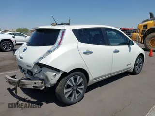 2017 Nissan LEAF SV with VIN 1N4BZ0CP1HC304381, listed as a IAAI auction lot 42532396 with 117,931 mi miles and . Bid and sale history available at DreamBid. Image 4.