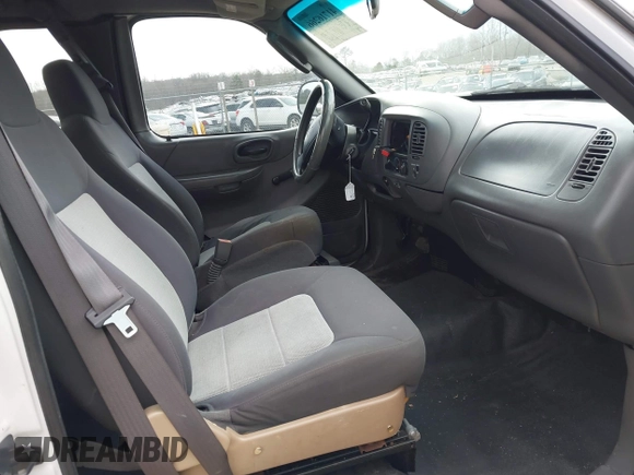 2003 Ford F-150 XL with VIN 1FTRX17W23NA71890, listed as a IAAI auction lot 41716266 with 1 mi miles. Bid and sale history available at carsss.com. Image 5.