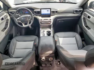 2022 Ford Explorer XLT z VIN 1FMSK7DH0NGC47671, wystawiony jako Copart lot #54669975 z przebiegiem 36 271 mil mil oraz Czysty tytuł • Clean title. Historia ofert i sprzedaży dostępna na DreamBid. Obrazek 8.